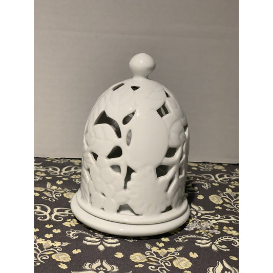 Ceramic Table Top Lantern White Leaf Lace Round Bell Candle Light votive 5.75”