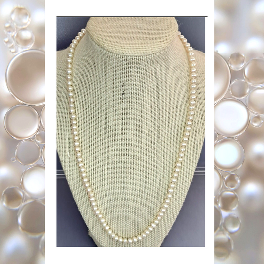 Vintage Cultured Freshwater Pearl Necklace 5-6mm Silk Knotted 14K Gold Clasp 22”